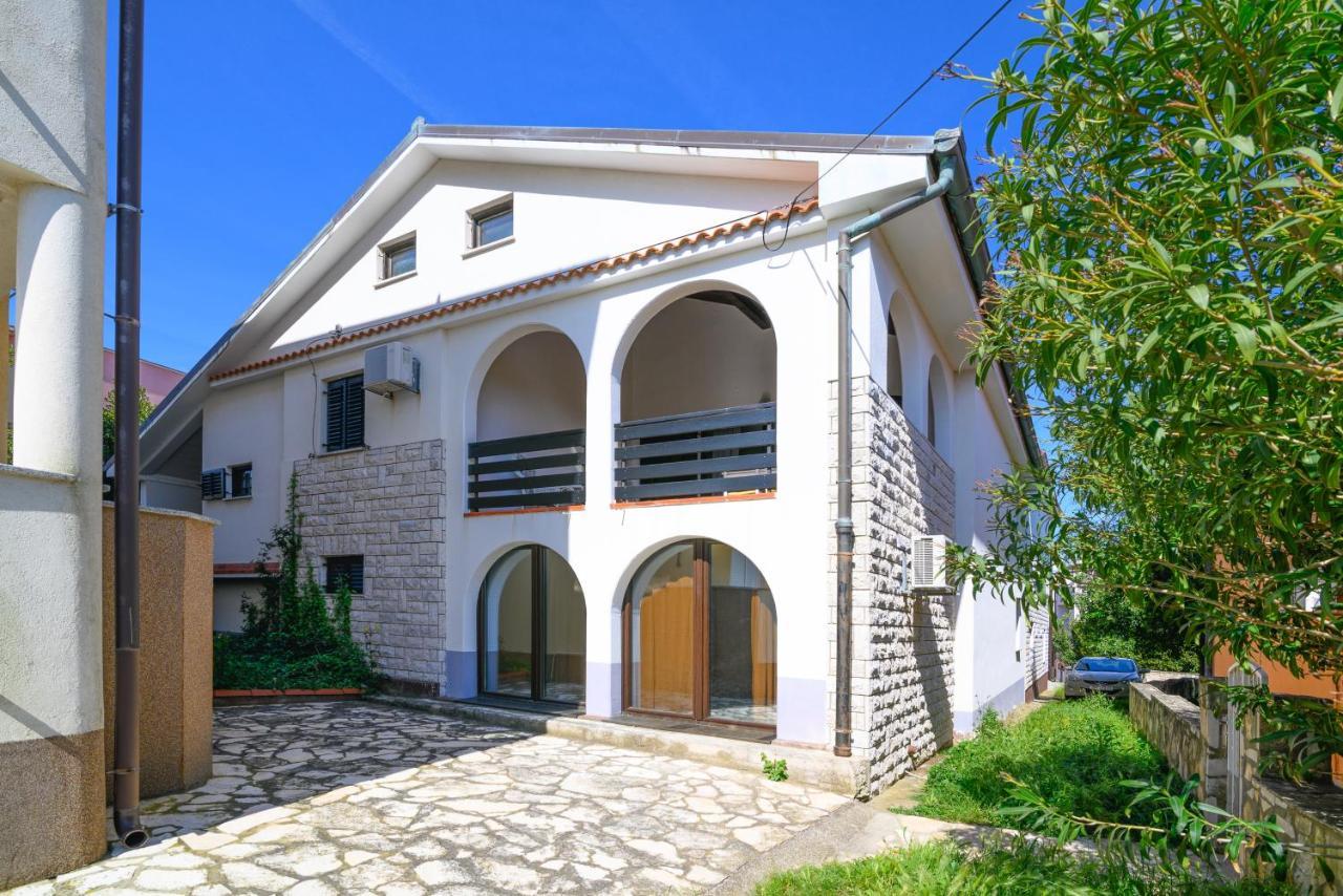 Apartments With A Parking Space Premantura, Medulin - 2228 외부 사진