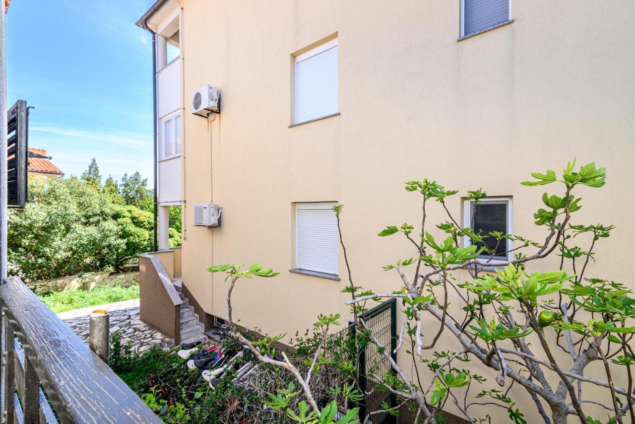 Apartments With A Parking Space Premantura, Medulin - 2228 외부 사진